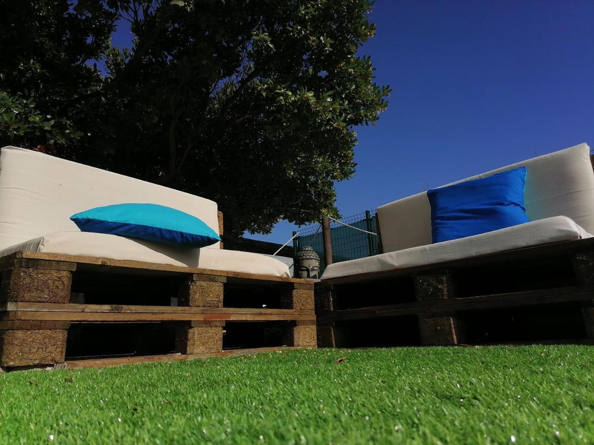 Azimute Guest House อัลเจซูร์ ภายนอก รูปภาพ